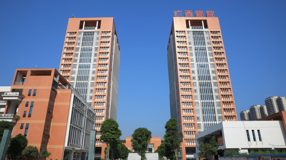 广西建设职业技术学院实训室